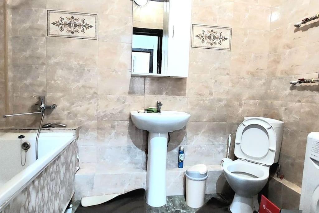 Appartement Аэропорт 15 Минут Экспо Бульвар à Astana Extérieur photo