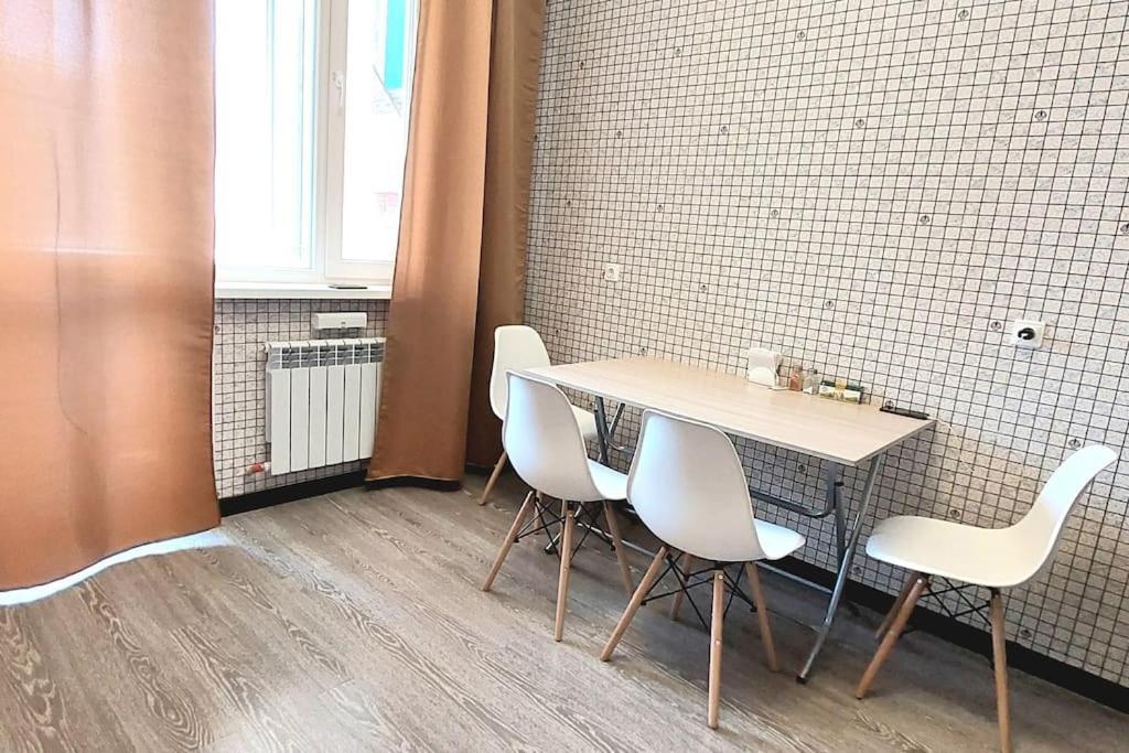Appartement Аэропорт 15 Минут Экспо Бульвар à Astana Extérieur photo